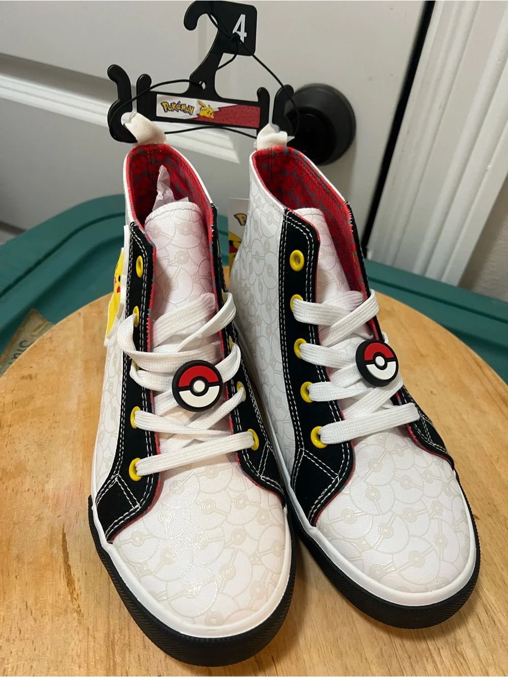 Pokémon Pikachu Kids' White High-Top Sneakers